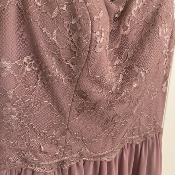 Beautiful Off-the-Shoulder Mauve Maxi Dress - Picture 5 of 6